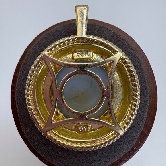 Gold Plated Yellow Druzy Circle Pendant Fashion Pendant Size 1.25" Length - Picture 4 of 9